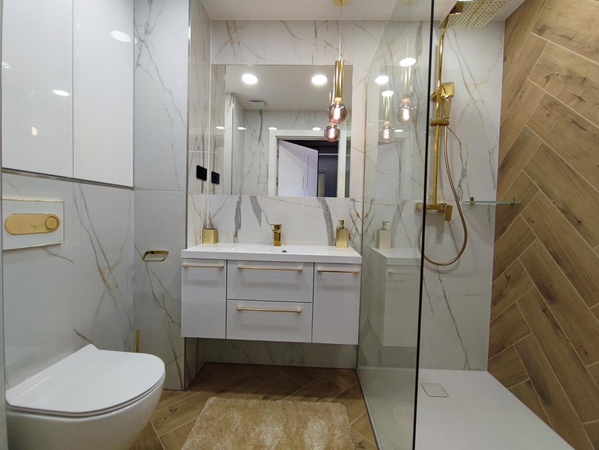 Apartament Z Jacuzzi Na Wylacznosc Dolina Baryczy Zmigrod Exterior photo